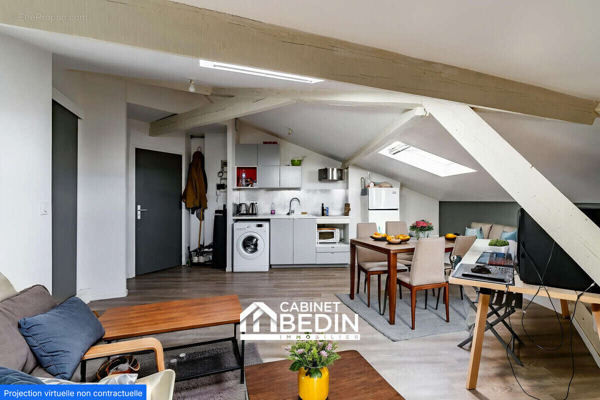 Appartement à BORDEAUX