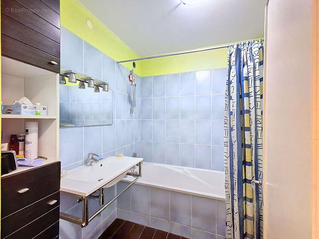 Appartement à THIAIS
