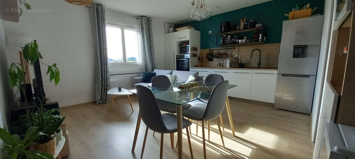 Appartement à CHARVIEU-CHAVAGNEUX