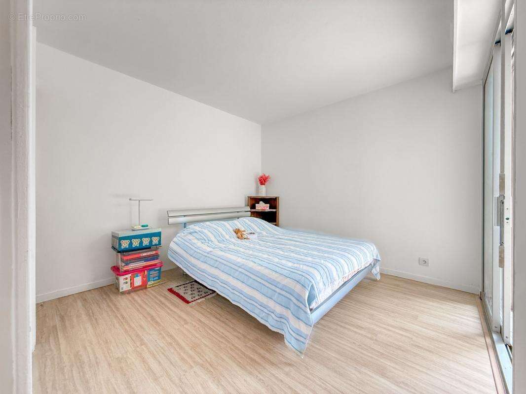 Appartement à VENCE