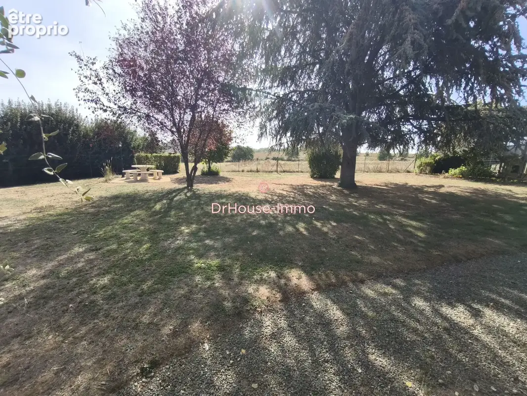 Maison 7 pièces 122 m² à vendre à Domfront-En-Champagne (72240) - photo 7