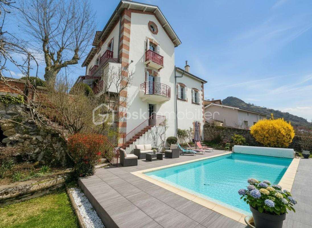 Maison à SAINT-PAUL-EN-CORNILLON