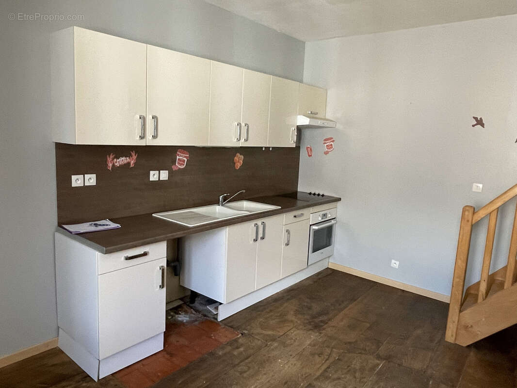 Appartement à VALENCE-D'ALBIGEOIS