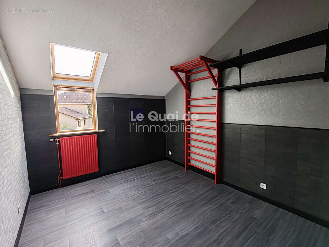 Maison à SAINT-MARTIN-LE-VINOUX