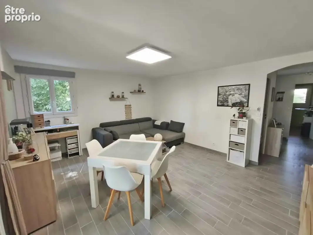 Vence proche centre - Appartement 3 pièces de 64 m2 avec terrasse et parking - photo 4