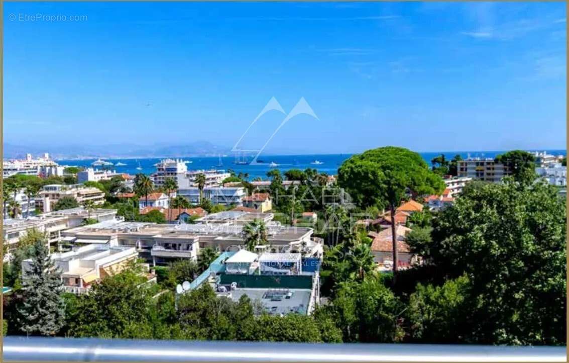 Maison à ANTIBES