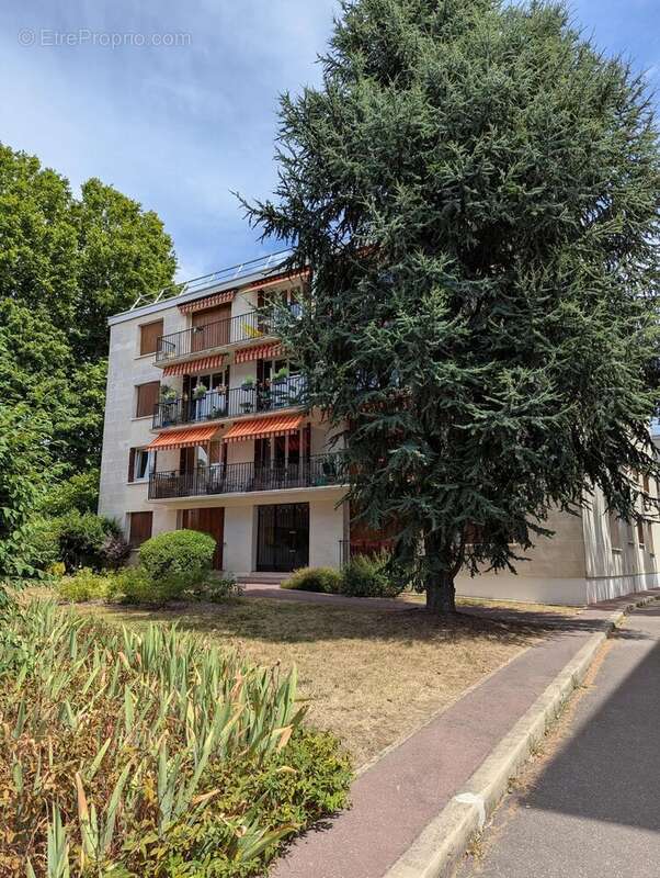 Appartement à BRY-SUR-MARNE