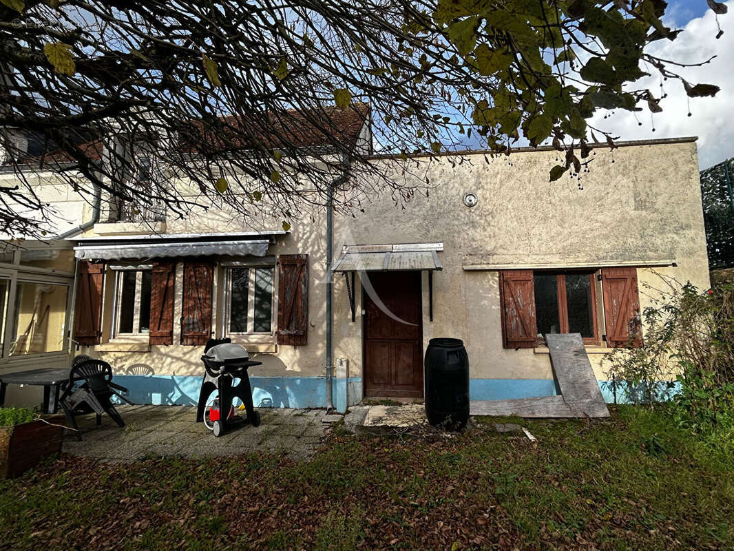 Maison à MONTHOU-SUR-CHER