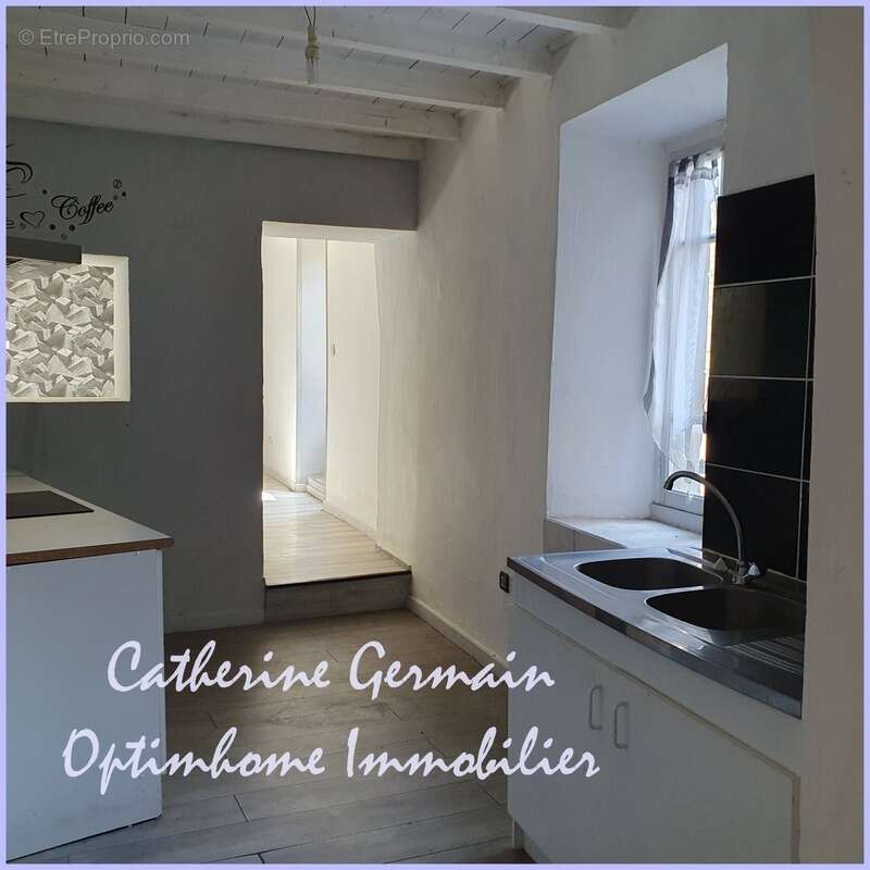 Appartement à LAURE-MINERVOIS