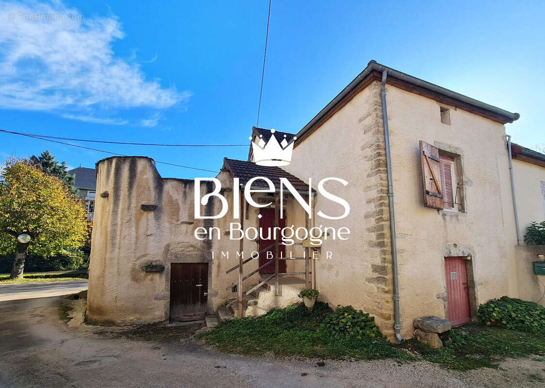 Maison à VAUCHIGNON