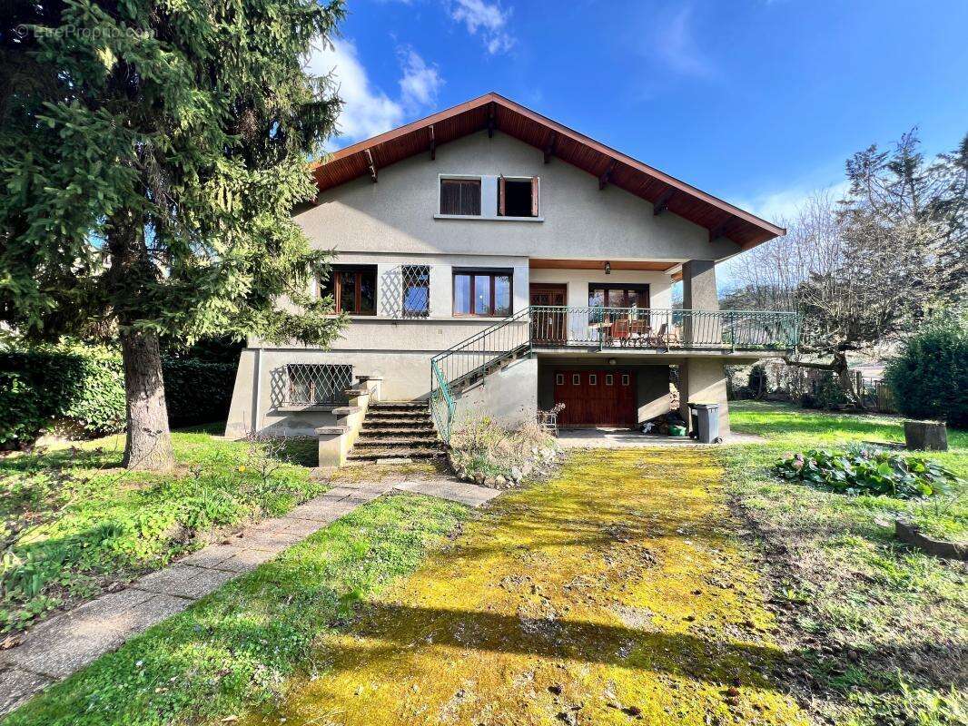 Maison à CALUIRE-ET-CUIRE