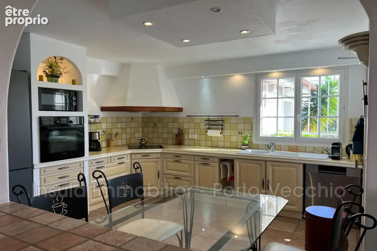 Maison 5 pièces 181 m² à vendre à Porto-Vecchio (20144) - photo 8