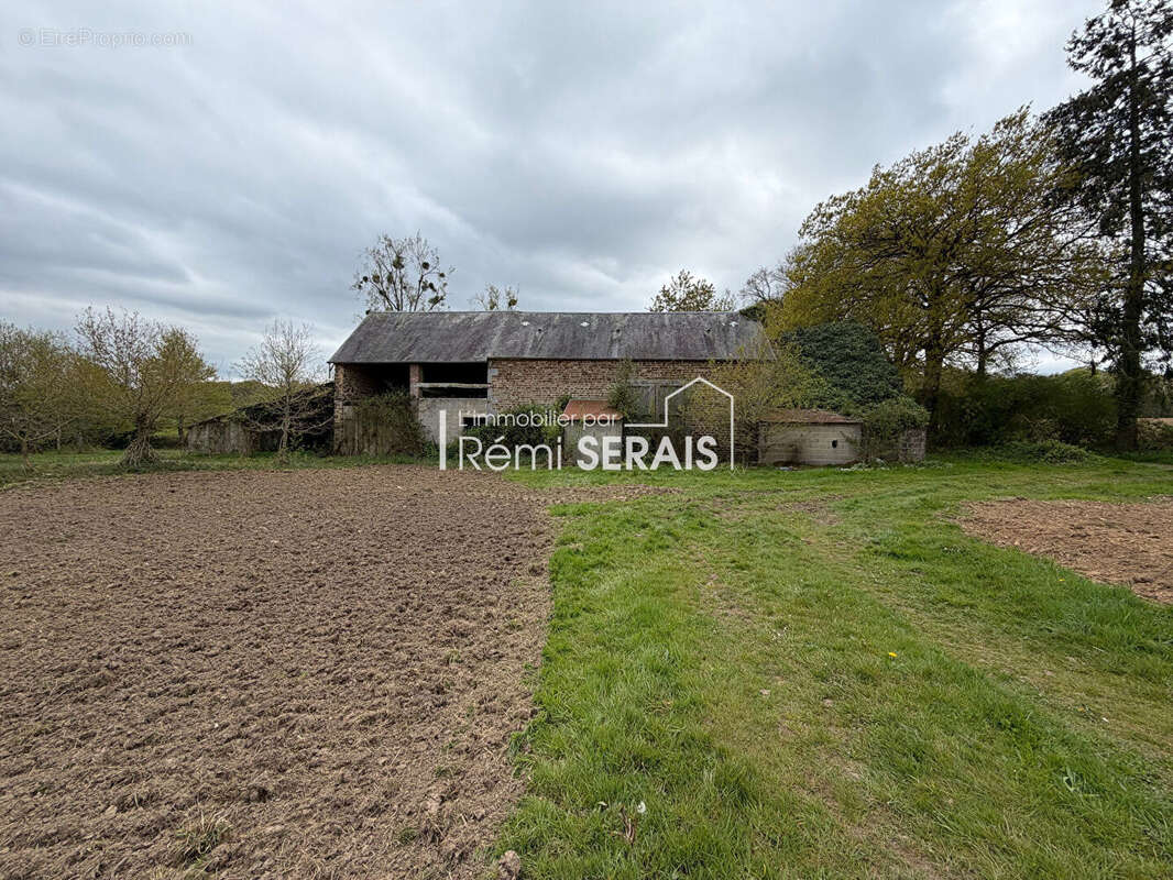 Maison à LA CHAPELLE-AU-MOINE