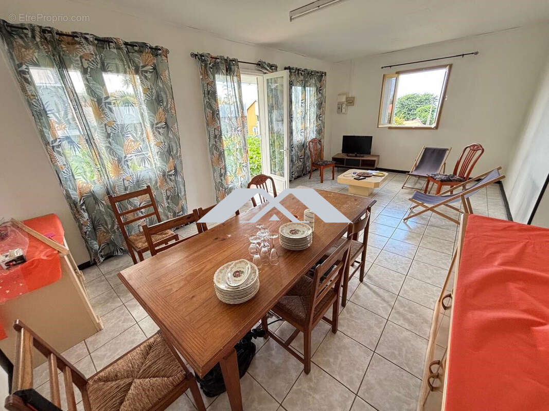 Maison à SAINT-JOSEPH