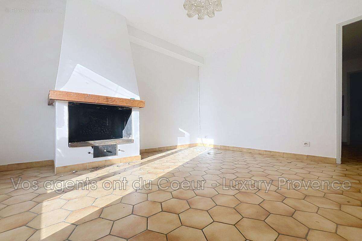 Appartement à GARDANNE