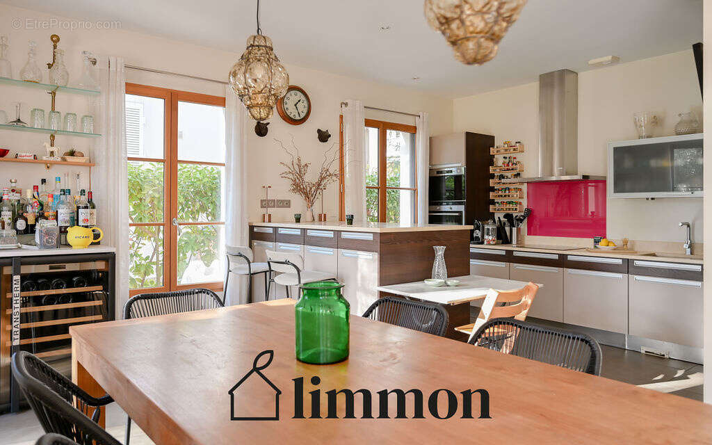 Maison à VILLEURBANNE