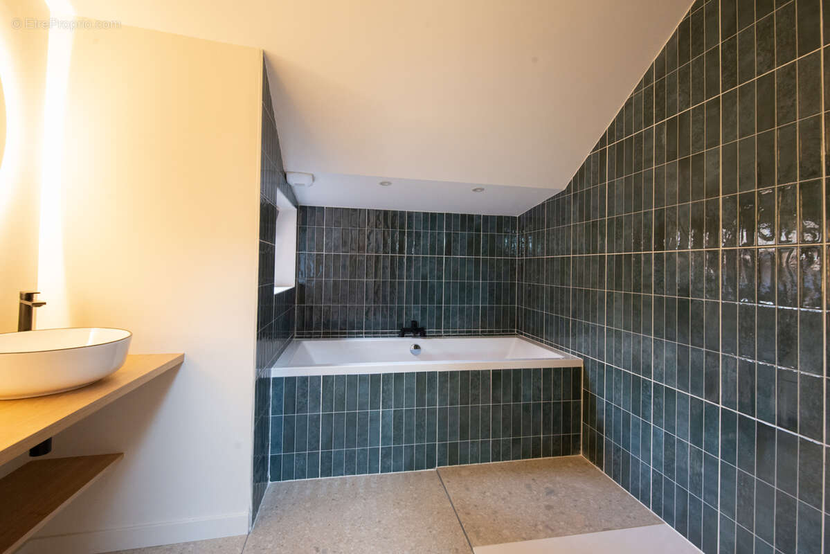 Appartement à BEGLES