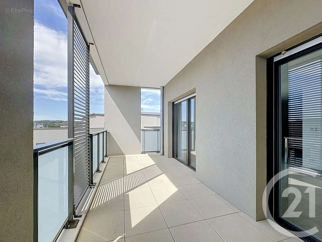 Appartement à BRIGNAIS