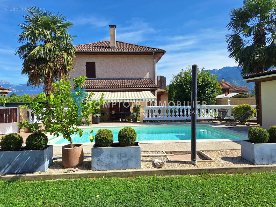 Maison à TULLINS