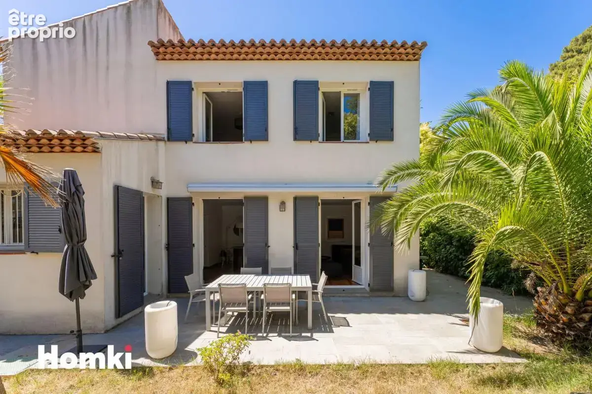 Maison/Villa T7 de 158 m² à Marseille 13009 - photo 6