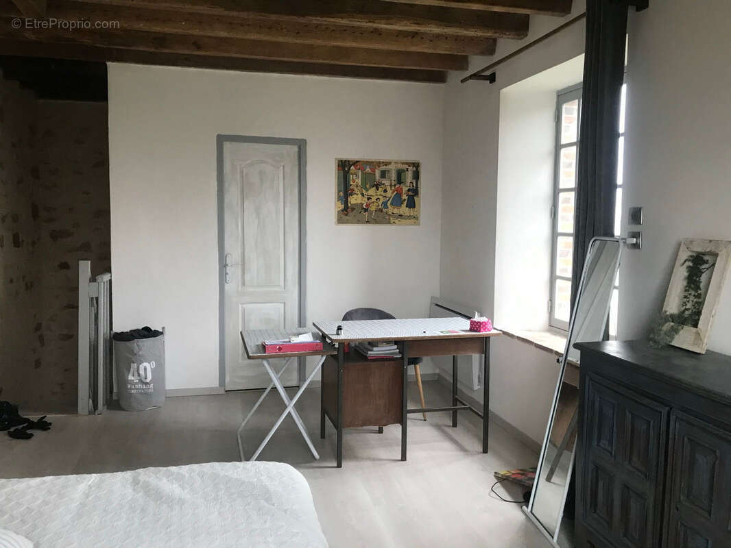 Maison à CHALAUTRE-LA-GRANDE