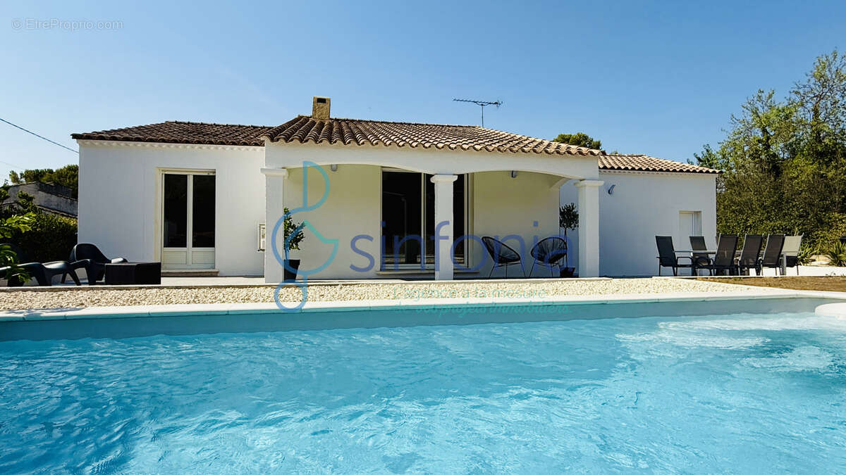 Maison de plain-pied entièrement rénovée avec piscine, sans vis-à-vis - photo 5