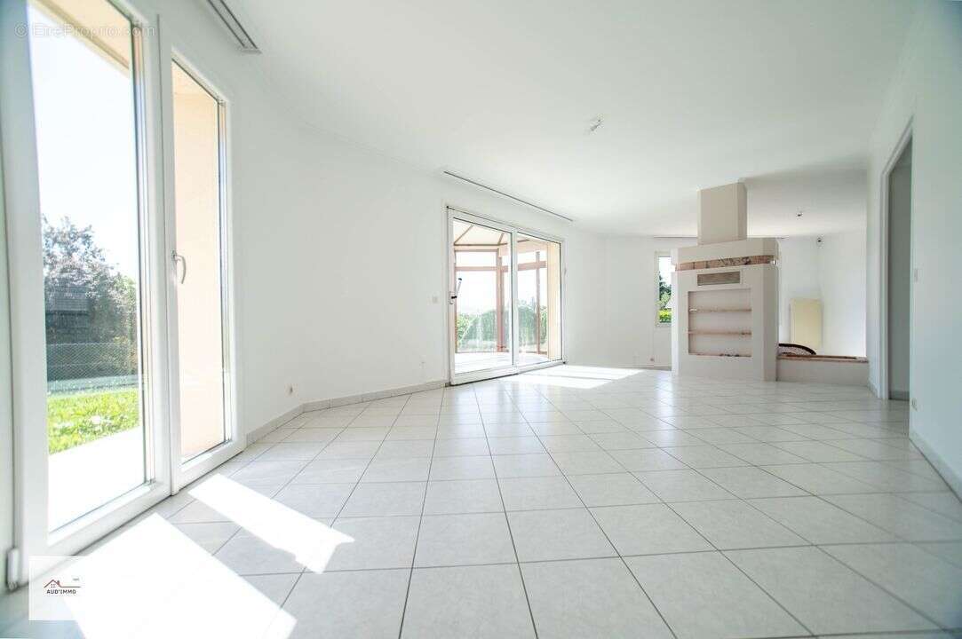 Maison à CONTAMINE-SUR-ARVE