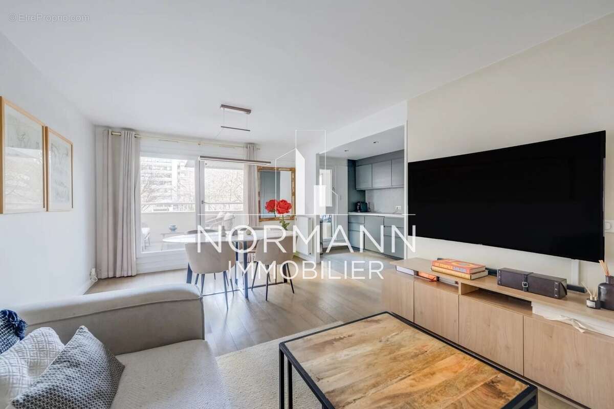 Appartement à LEVALLOIS-PERRET