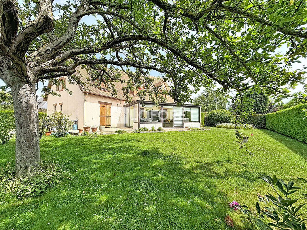 Maison à BENOUVILLE