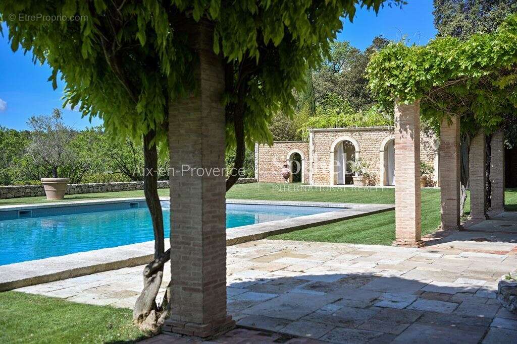 Maison à AIX-EN-PROVENCE