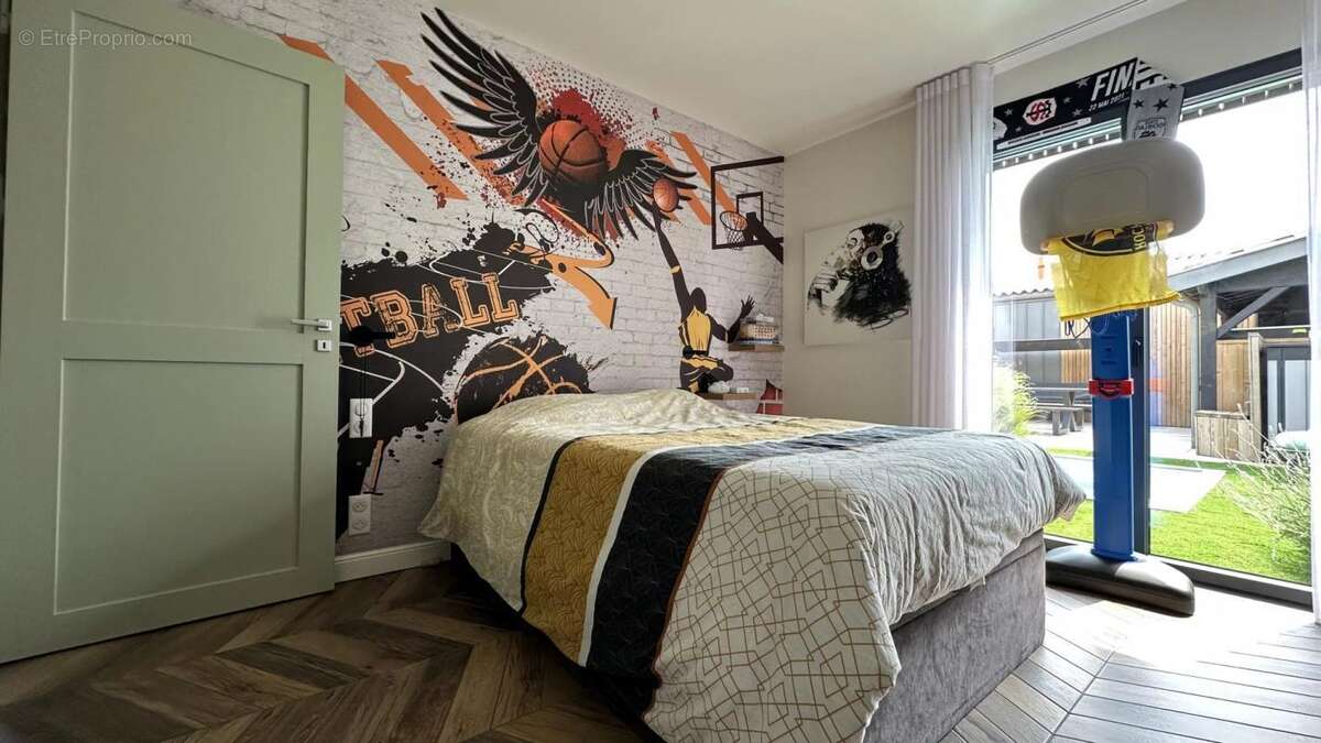 Maison à LA ROCHELLE