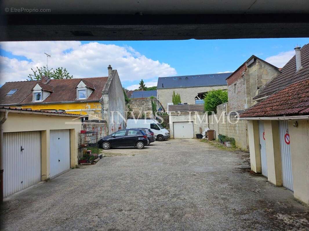 tempImaged1DGWM - Appartement à LIANCOURT