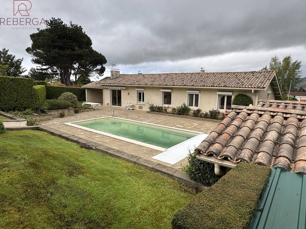 Maison à AUSSILLON