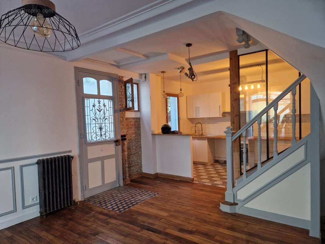 Appartement à MONTREUIL