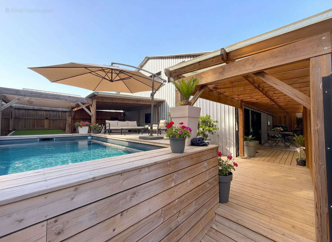 Ensemble immobilier de rendement, avec locaux professionnels et habitation à vendre dans le Val de L'Eyre - photo 6