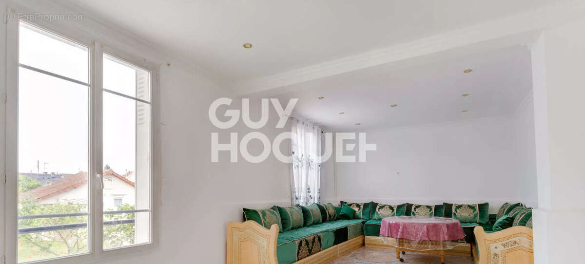 Maison à LIVRY-GARGAN