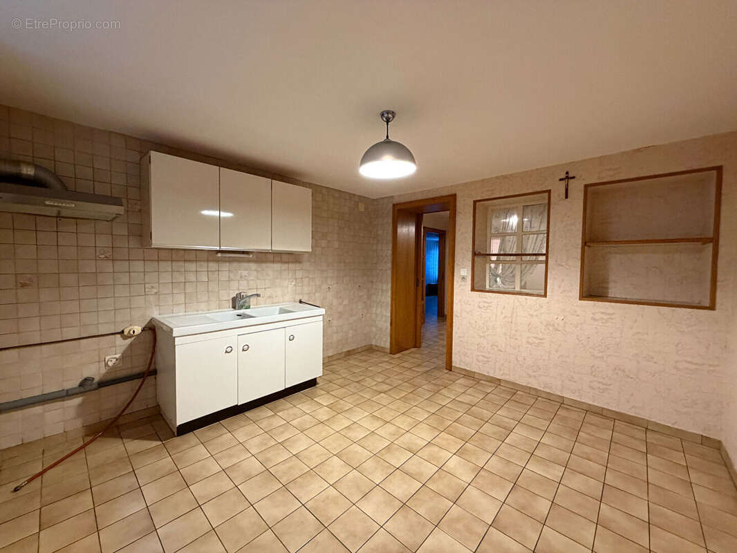 Maison à BUDING