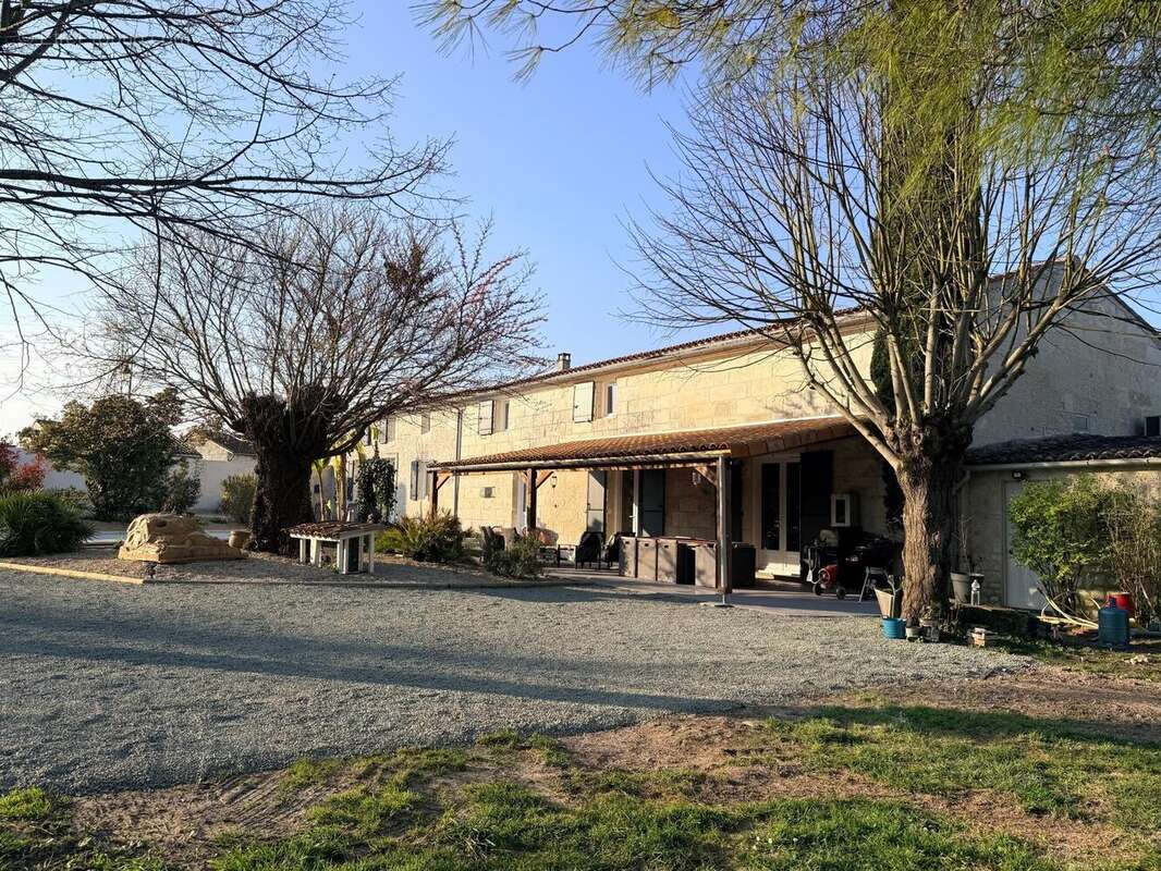 Photo 3 - Maison à SAINTES