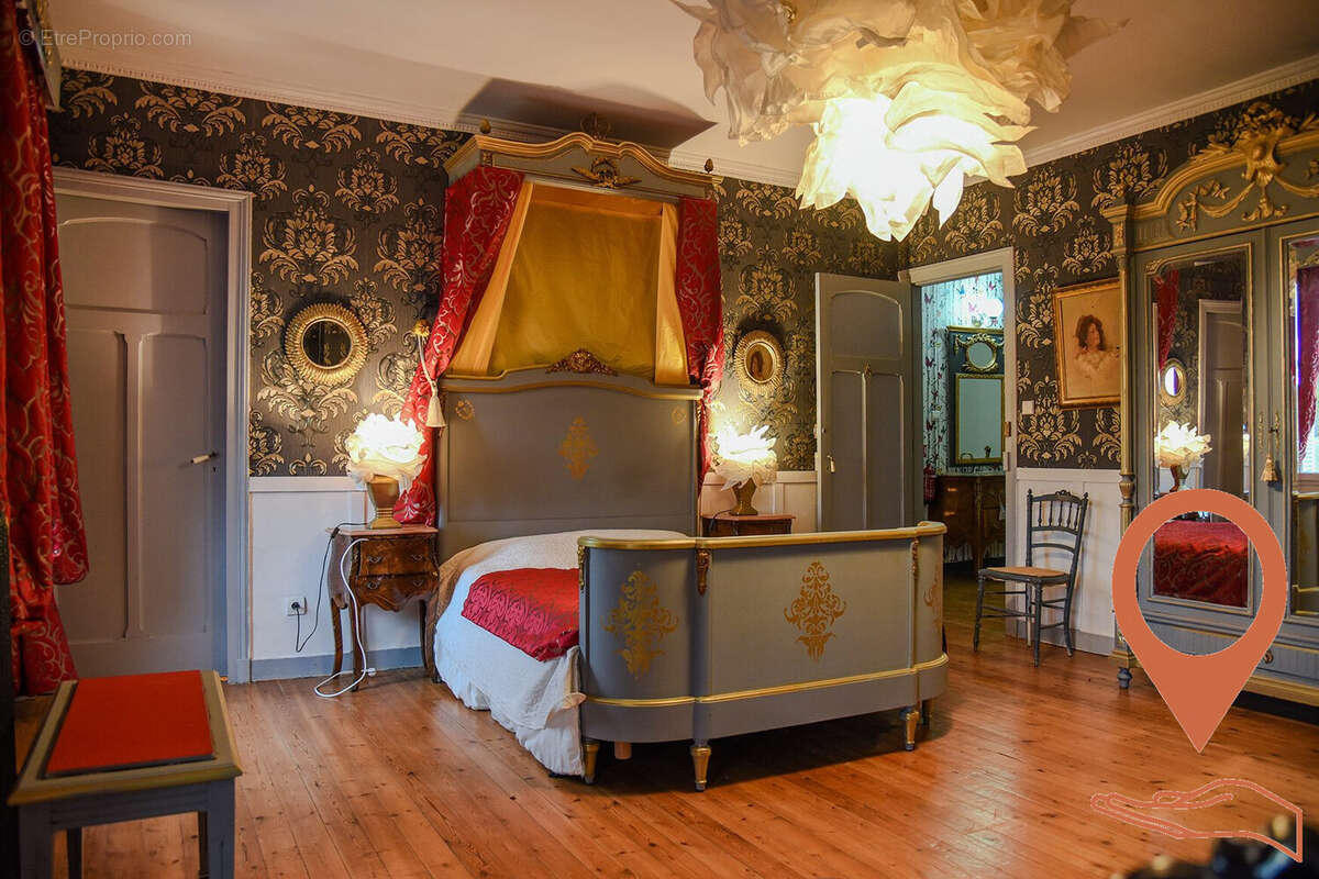 CHAMBRE 1 - Autre à LISIEUX