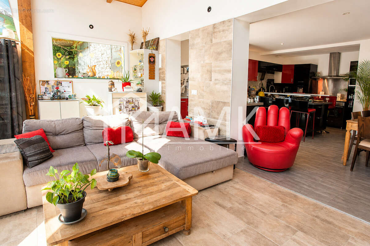 A izeaux  une propriété comparable à aucune autre… - photo 3