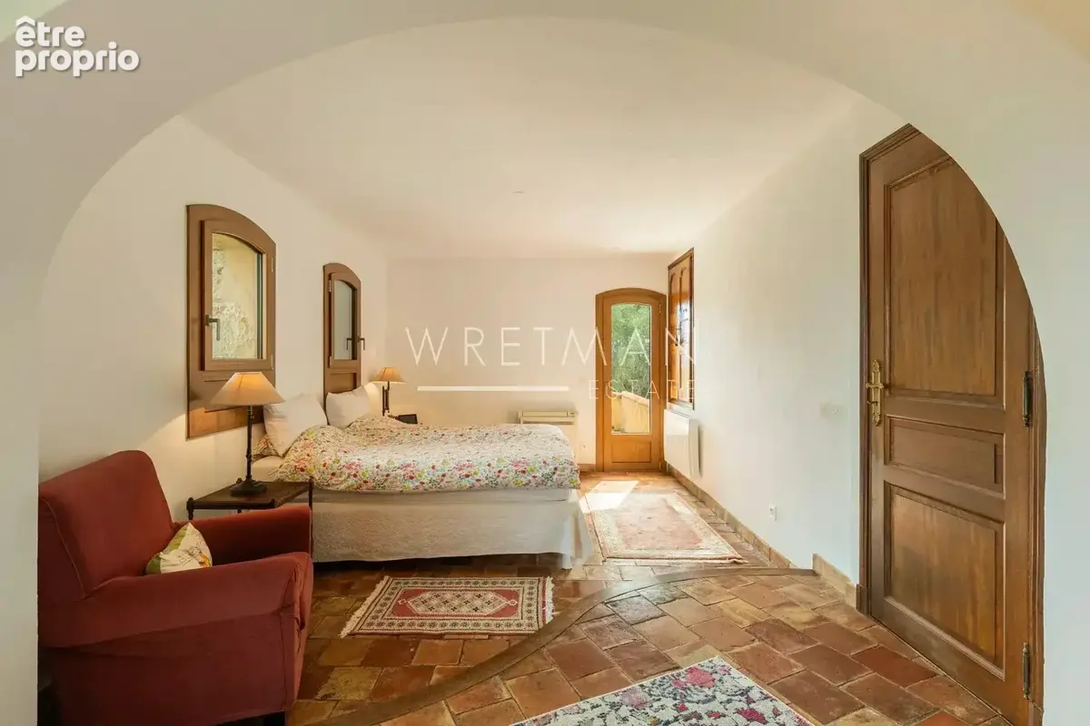 Superbe villa provençale au sein d’un domaine privé et sécurisé - photo 13