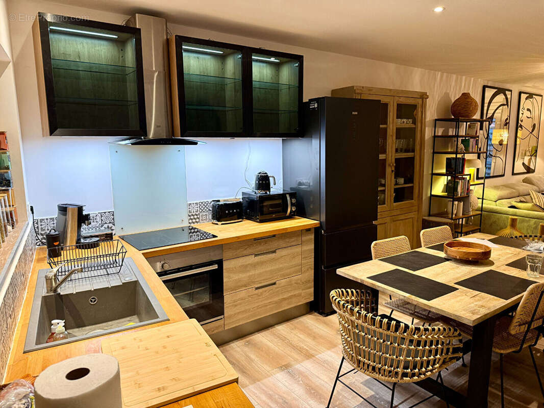 Appartement 74 m² à Saint-Remy-De-Provence  - photo 2