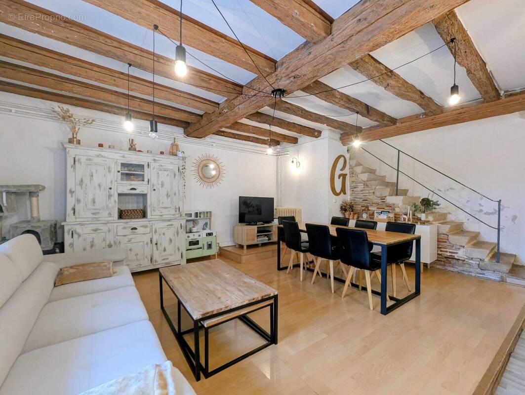 Maison à SAINT-LAGER