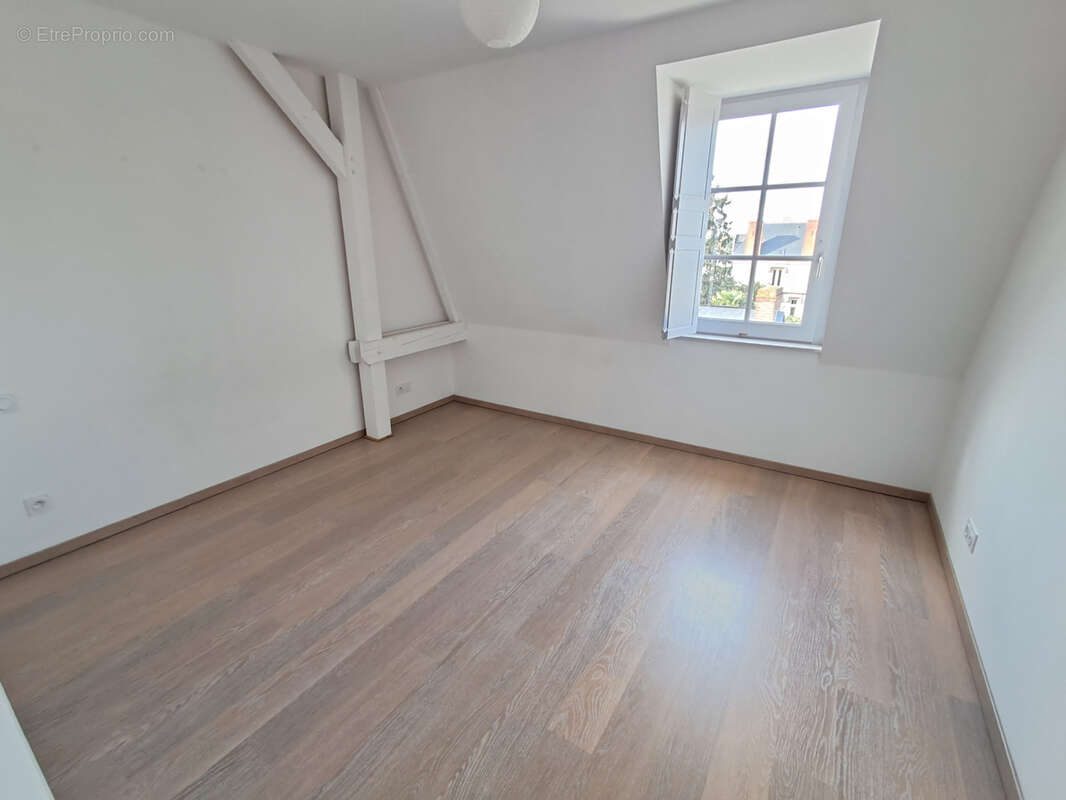 Appartement à CHATEAU-GONTIER