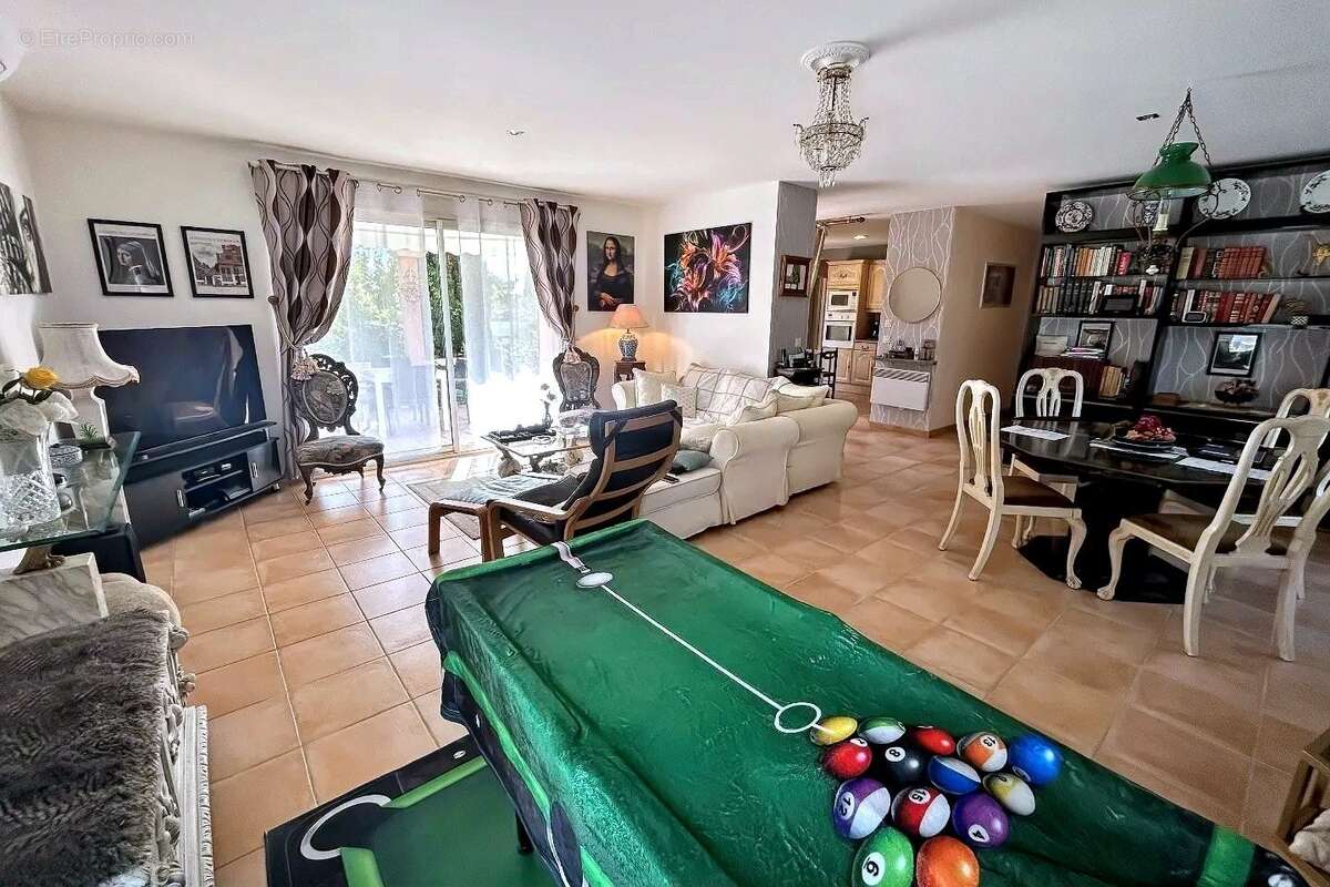 Maison à VILLEVEYRAC