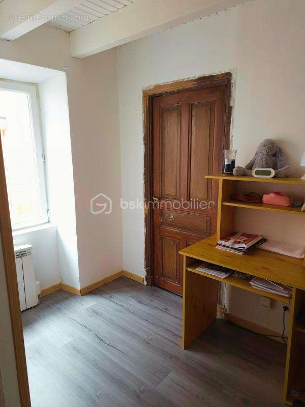 Maison de ville Saint-Anthème - photo 9