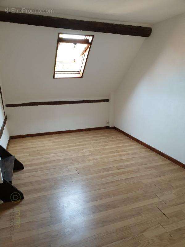 Appartement à ESQUENNOY