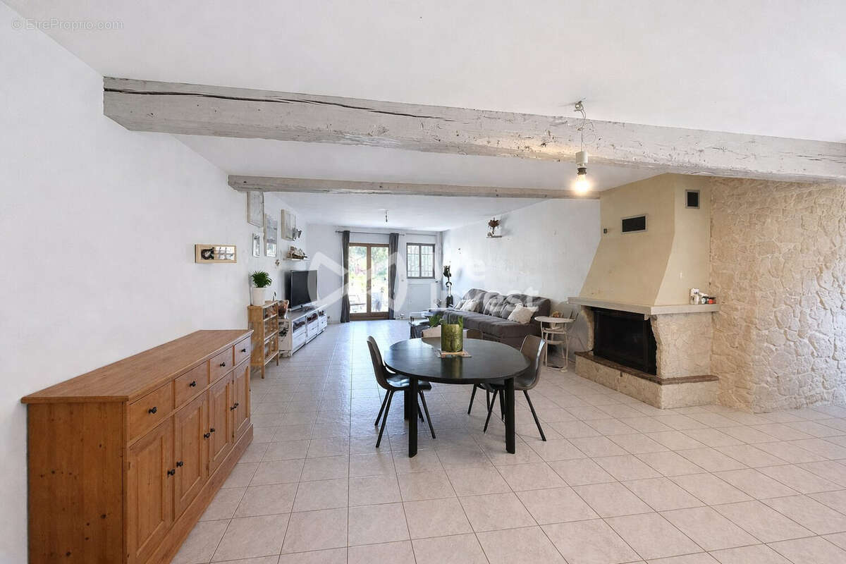 Maison à VILLENAUXE-LA-GRANDE