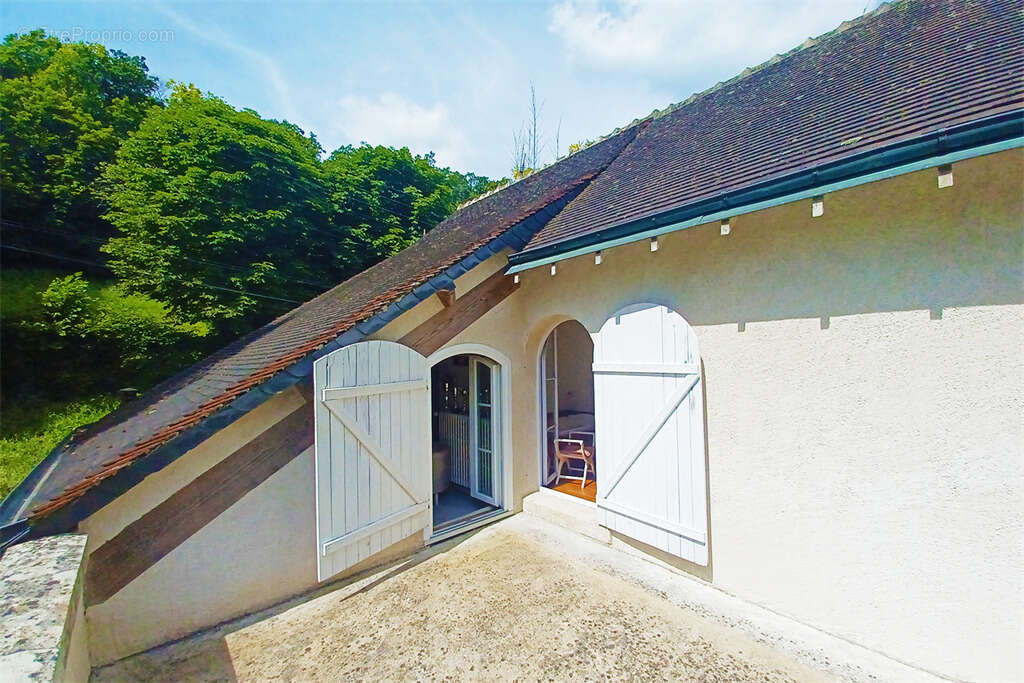 Maison à MONTBAZON