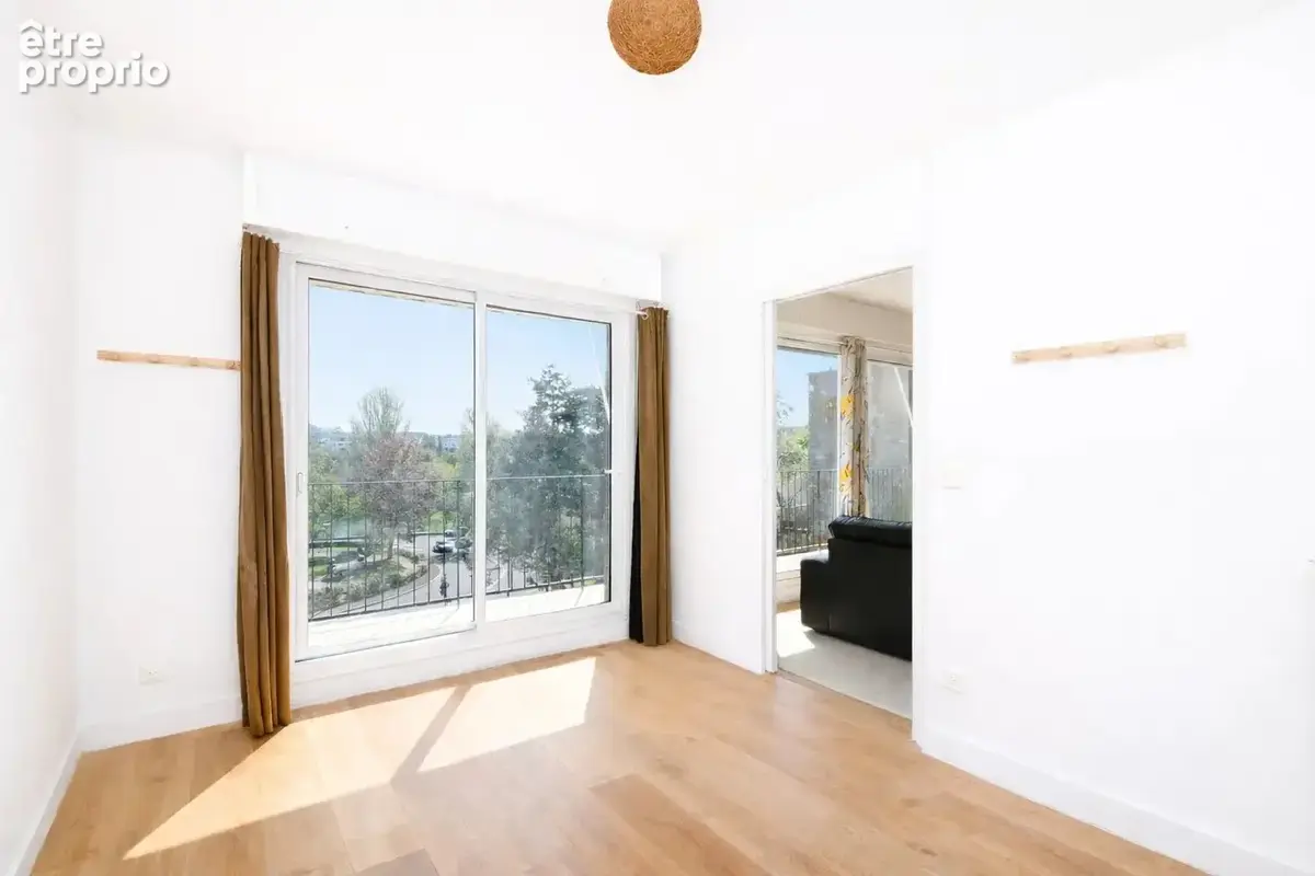 Bas de chatou,  dernier etage - appartement 4 pieces  78 m² - 3 chambres, cave - parking - 5 mn rer - photo 6